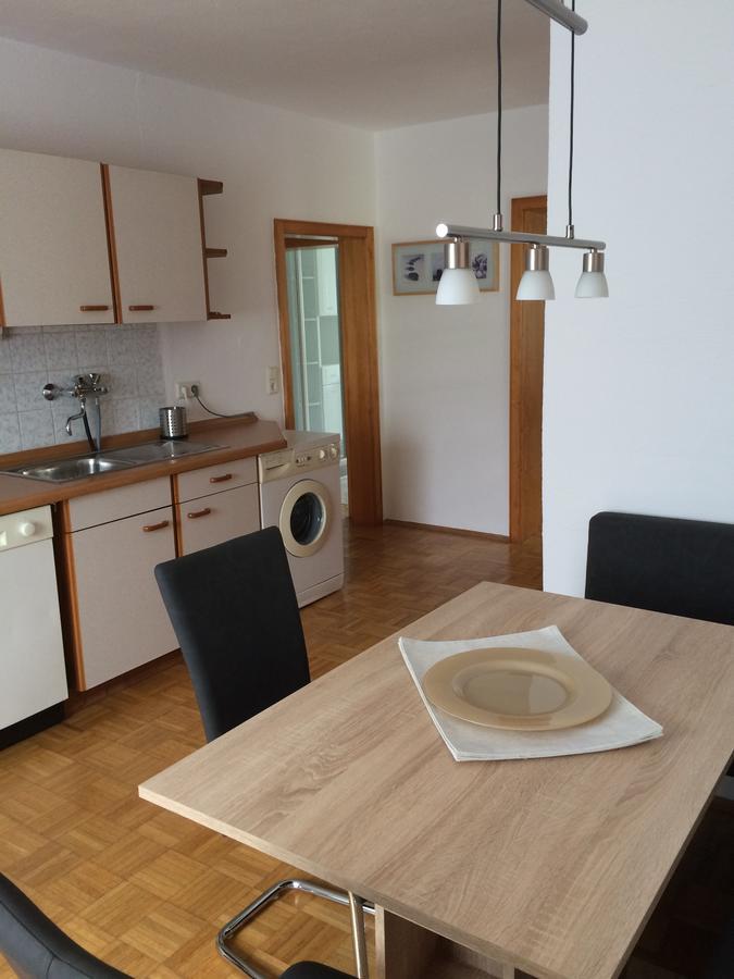 Ferienwohnung Im Gruenen Illschwang Eksteriør bilde